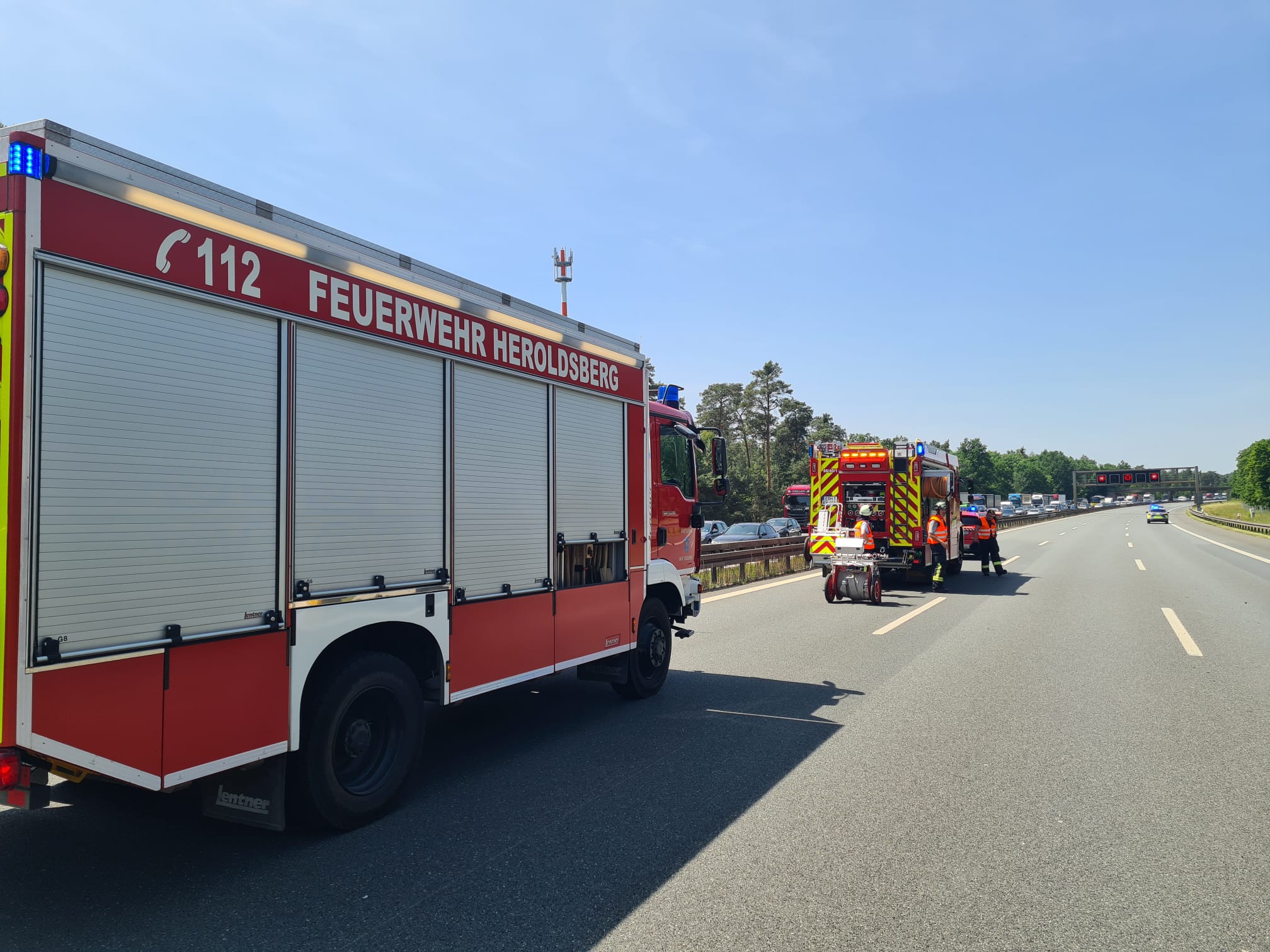 25-06-13 18-42-29 398e.jpg